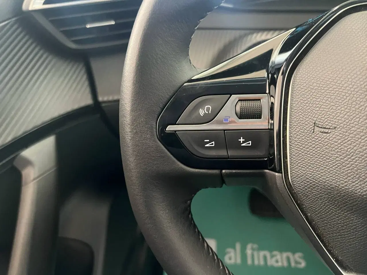 Billede 12 - Peugeot e-2008 50 Active