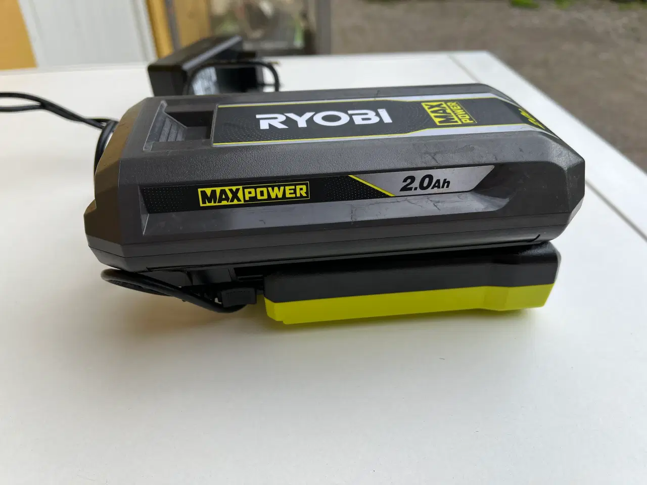 Billede 2 - Ryobi 36V 2.0Ah batteri og oplader sælges