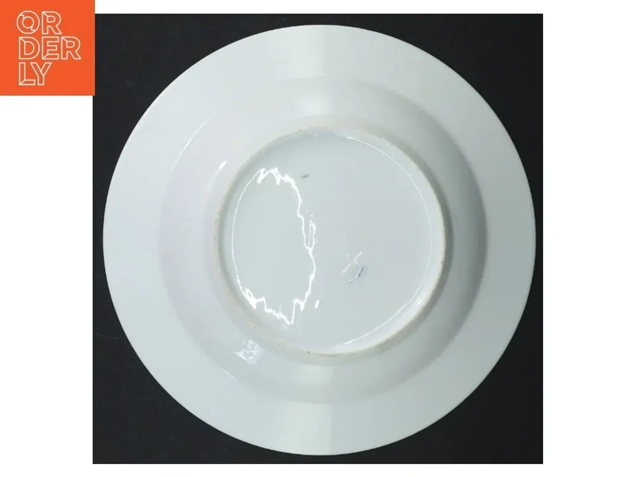 Billede 5 - Porcelænsdybe tallerkener med blomsterdekoration og guldkant (str. 20,5 cm)