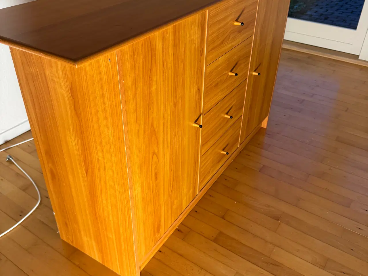 Billede 3 - kommode / skab