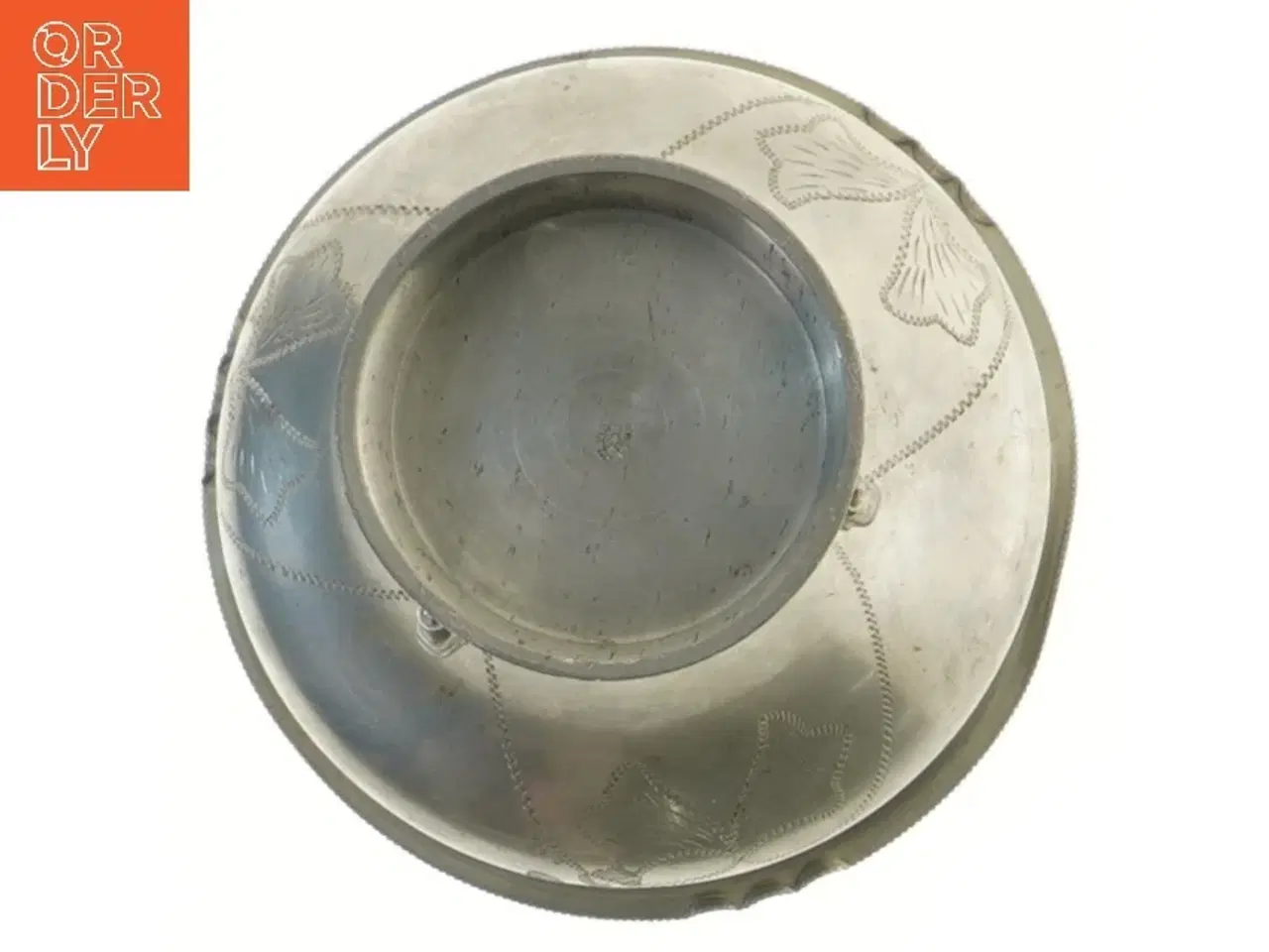 Billede 2 - Svensk Tenn skål med låg (str. Ø 14x10 cm)