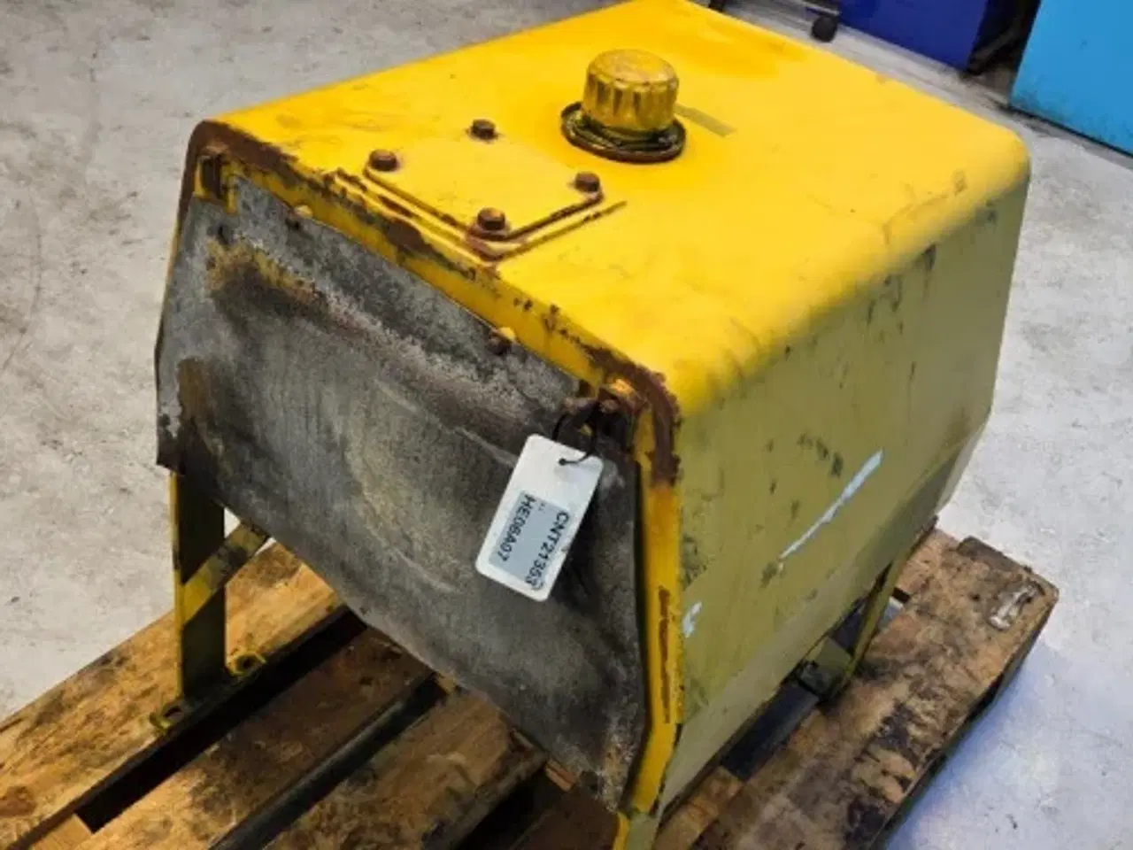 Billede 6 - Hydrema 807 Hydrauliktank 335200