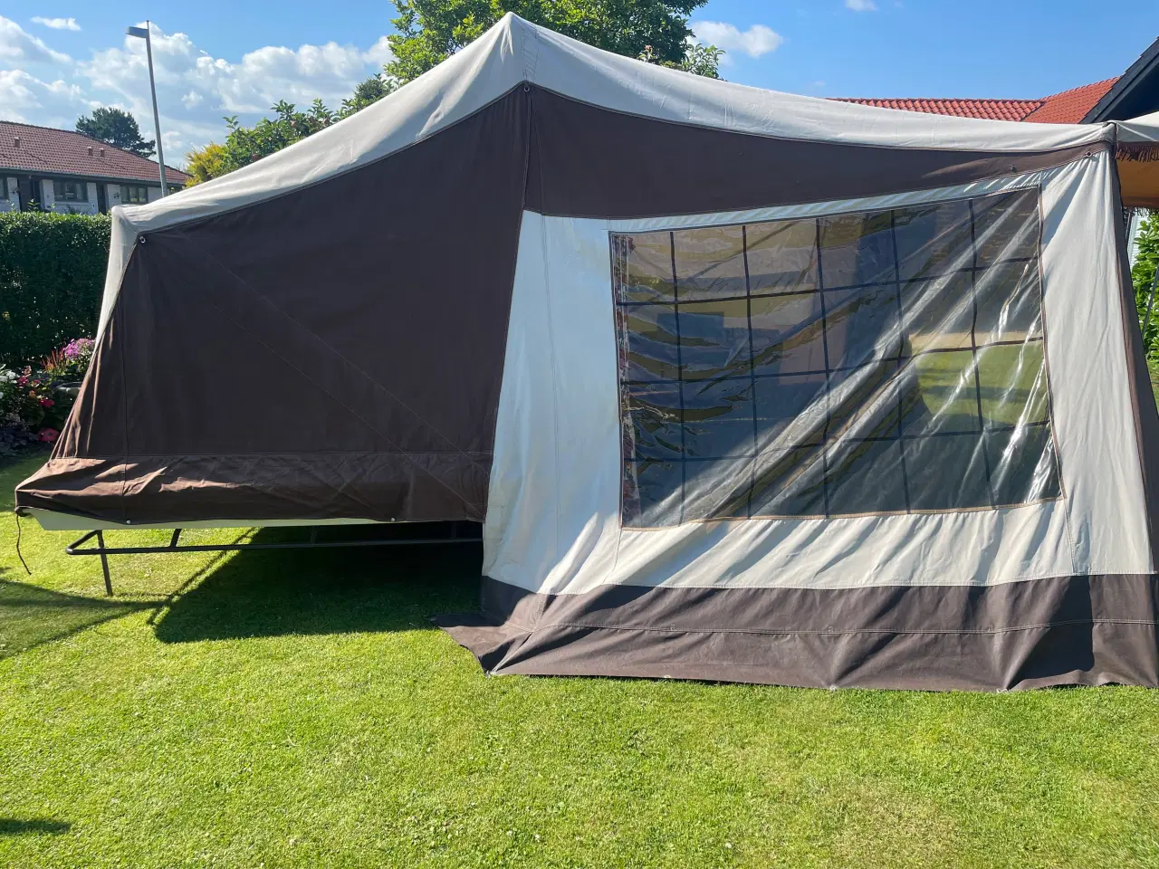 Billede 9 - CAMP-LET Velholdt camplet teltvogn klar til eventy