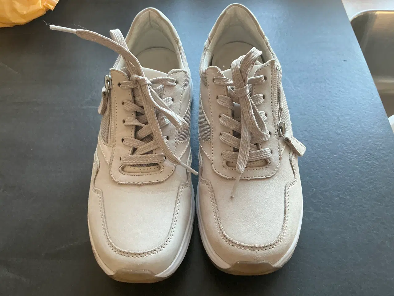 Billede 2 - Fritids sko