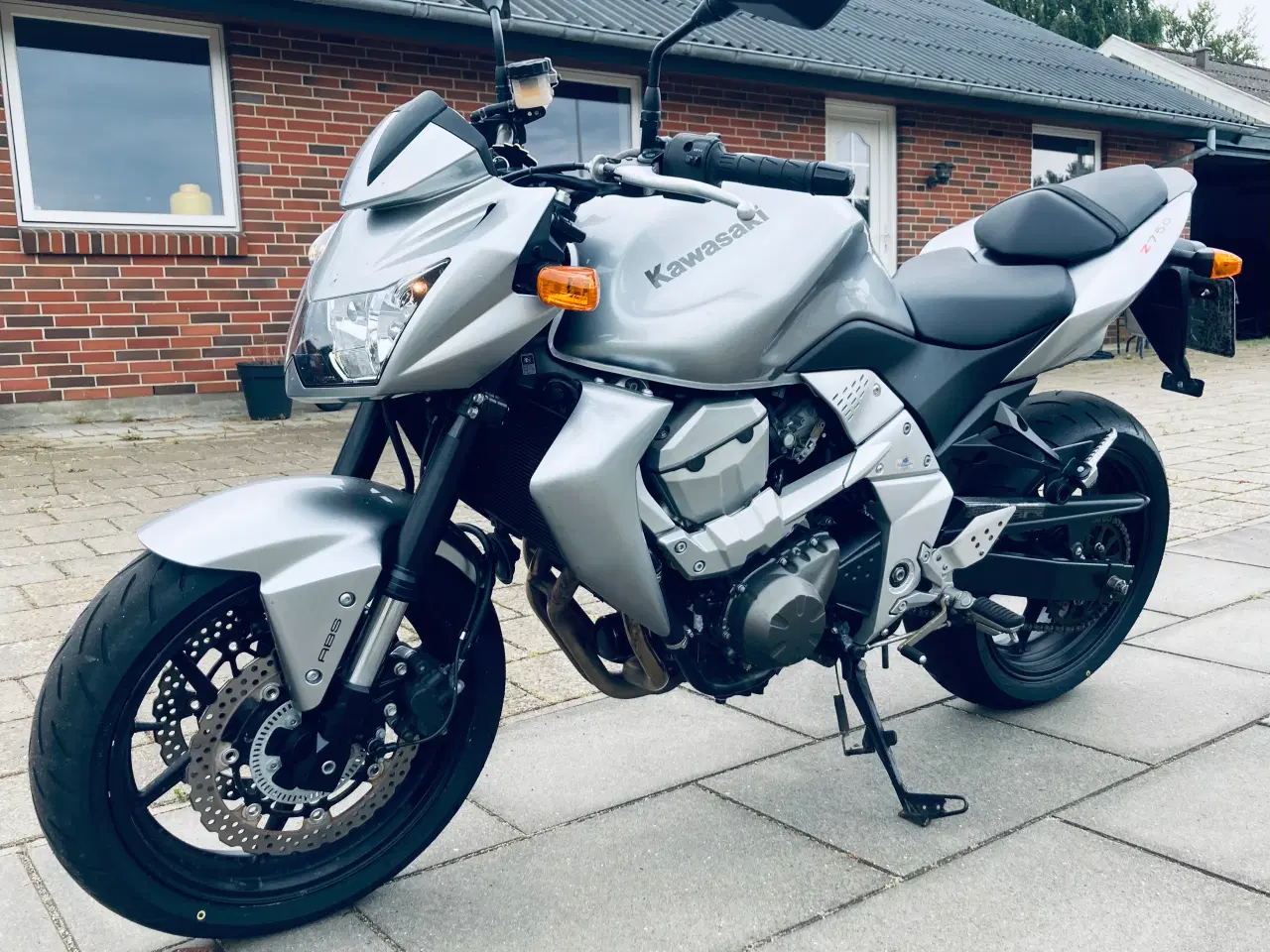 Billede 2 - Kawazaki z750 kun 7.800 km kørt