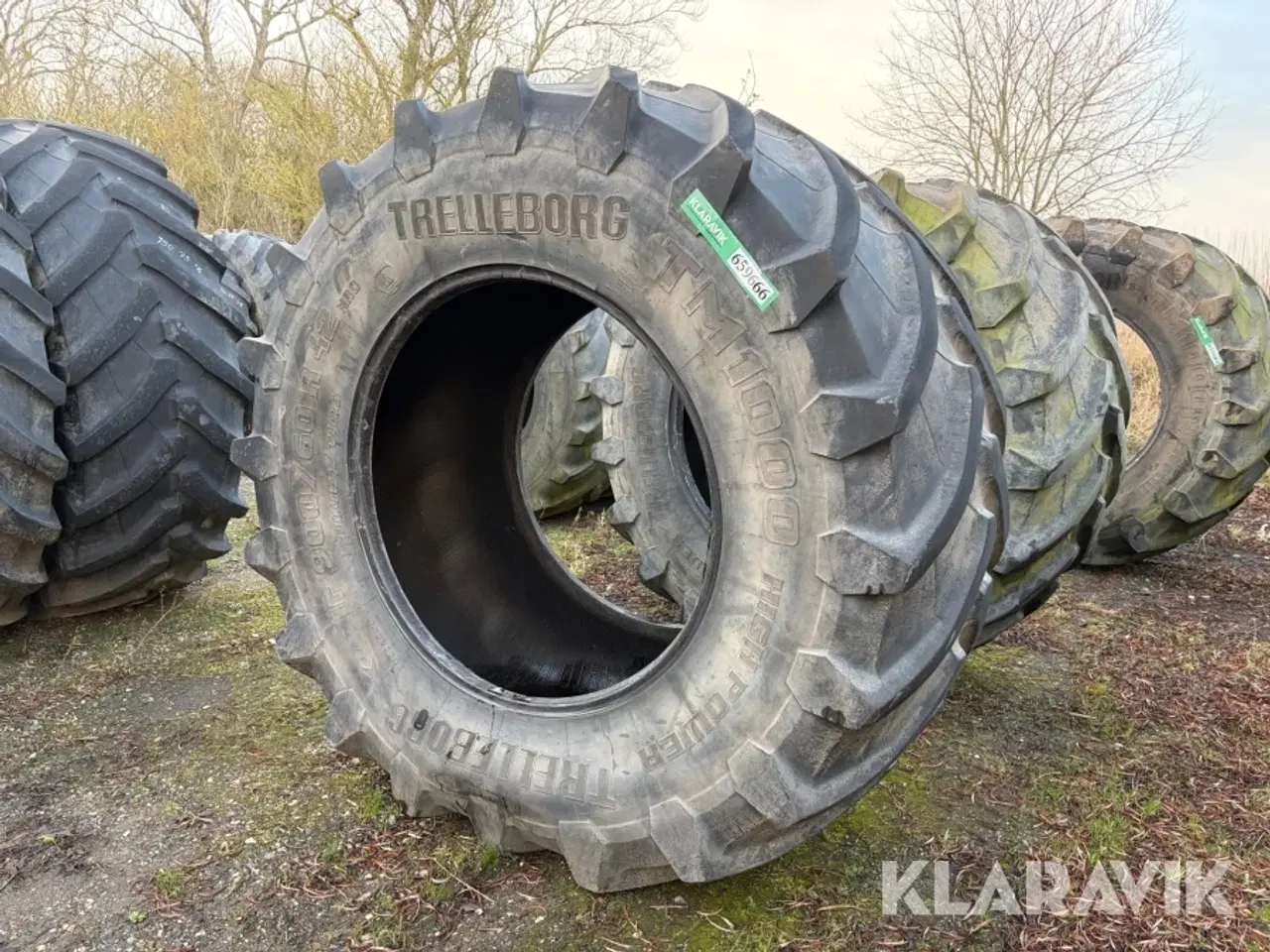 Billede 1 - Landbrugsdæk Trelleborg 900/60R42 2 styk