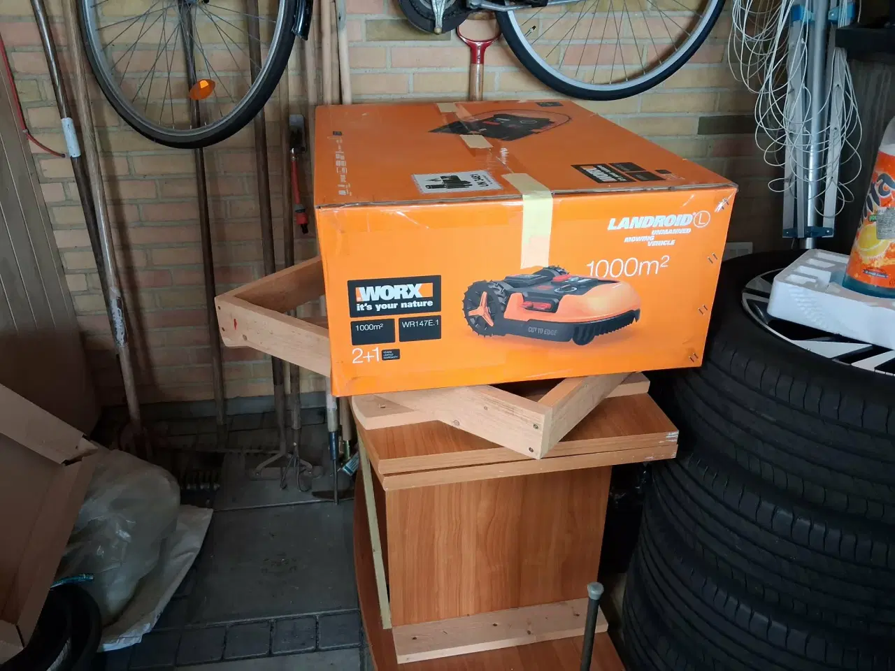 Billede 2 - HELT NY - Worx Landroid L1000 Robotplæneklipper