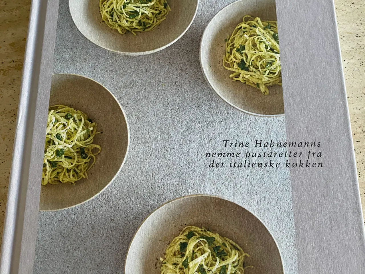 Billede 1 - Pasta ( nemme pastaretter fra det italienske køkk)