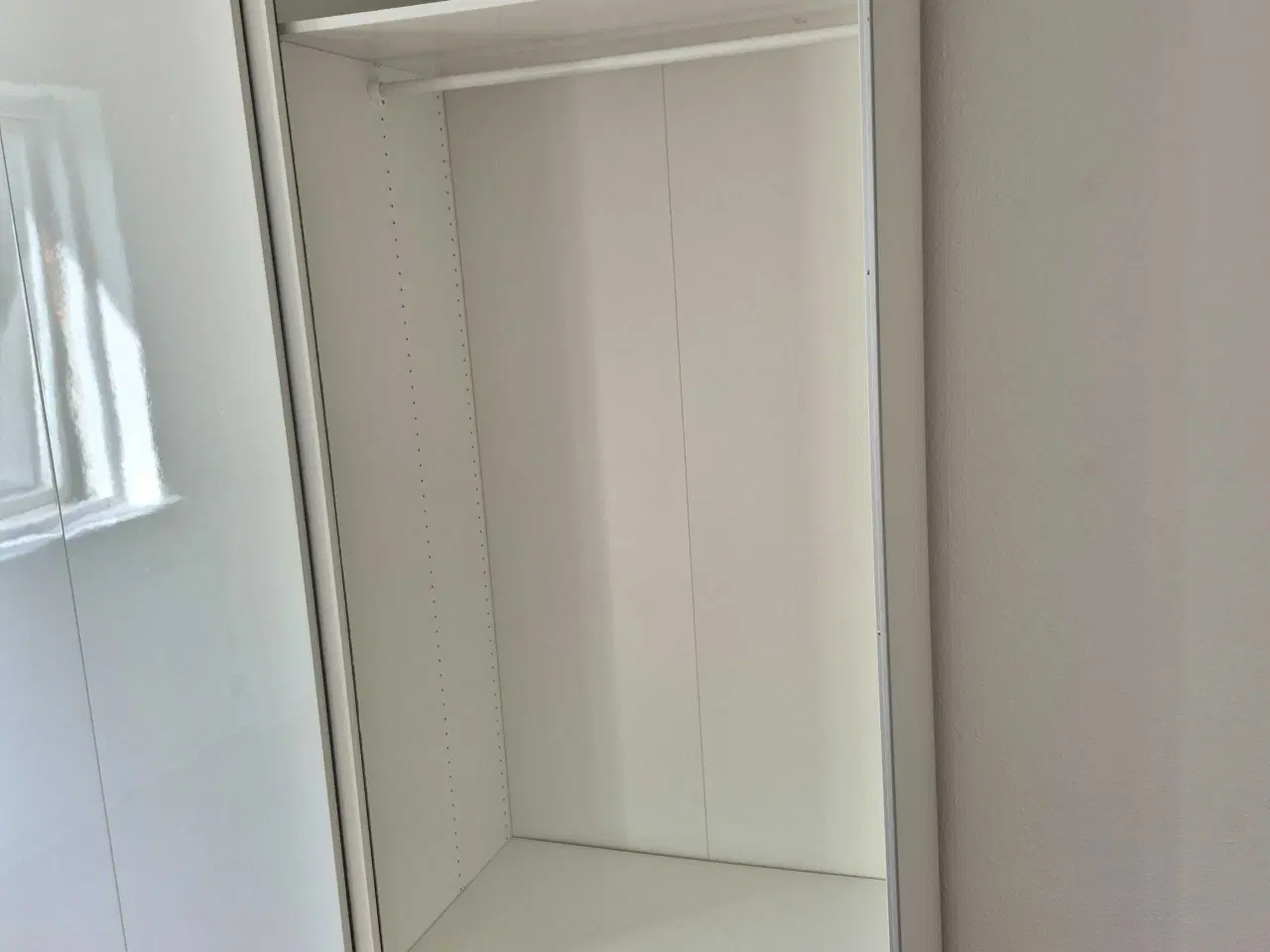 Billede 3 - Garderobe skab model pax sælges