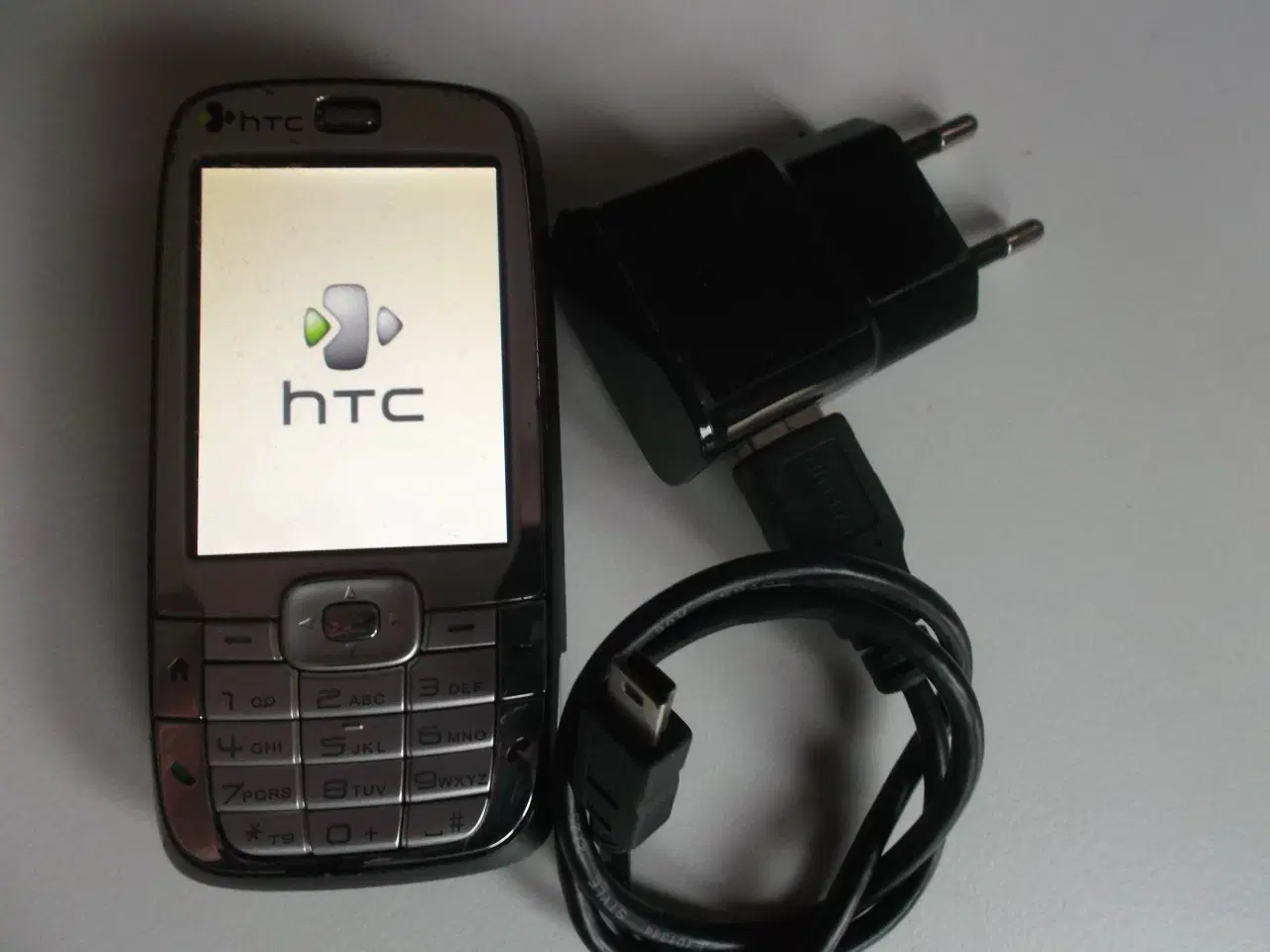 Billede 6 - HTC S710 Vox mobiltelefon. Solid og stabil GSM