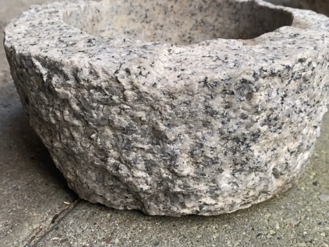 Billede 5 - Granitskål rund udendørs skål grå