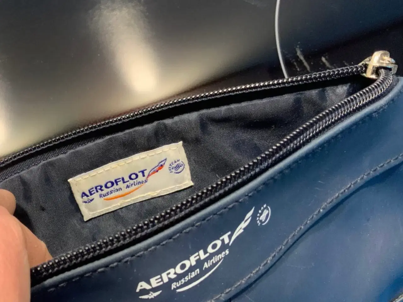 Billede 2 - Aeroflot toilettaske 