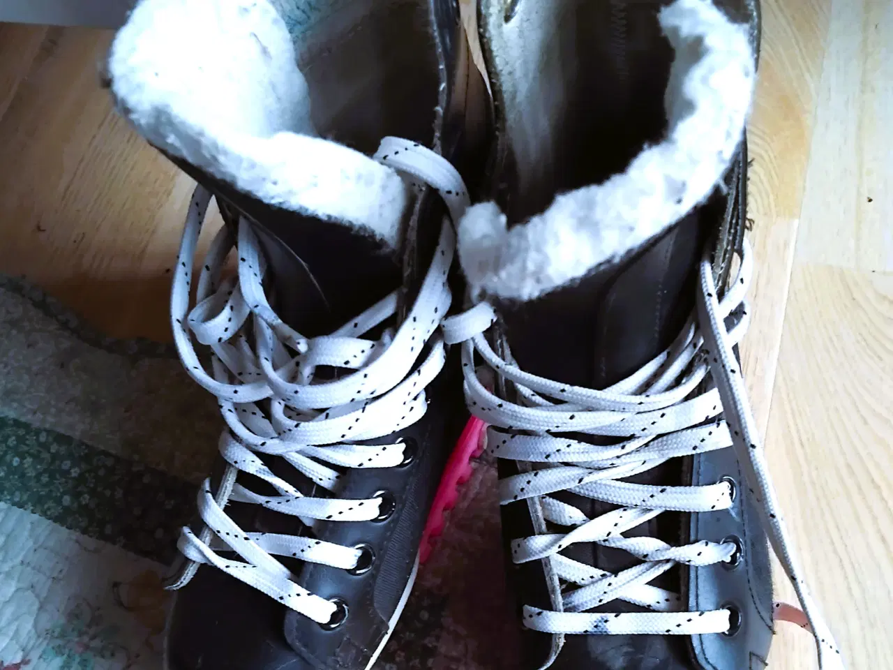 Billede 2 - IS SKØJTER ISHOCKEYSKØJTER/ ICE SKATES MONTREAL