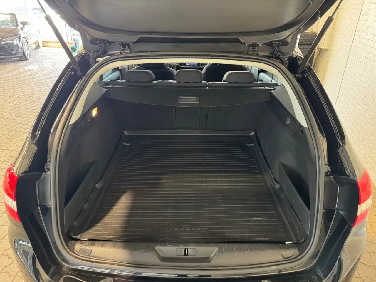 Billede 15 - Peugeot 308 1,5 BlueHDi 130 Allure Pack SW