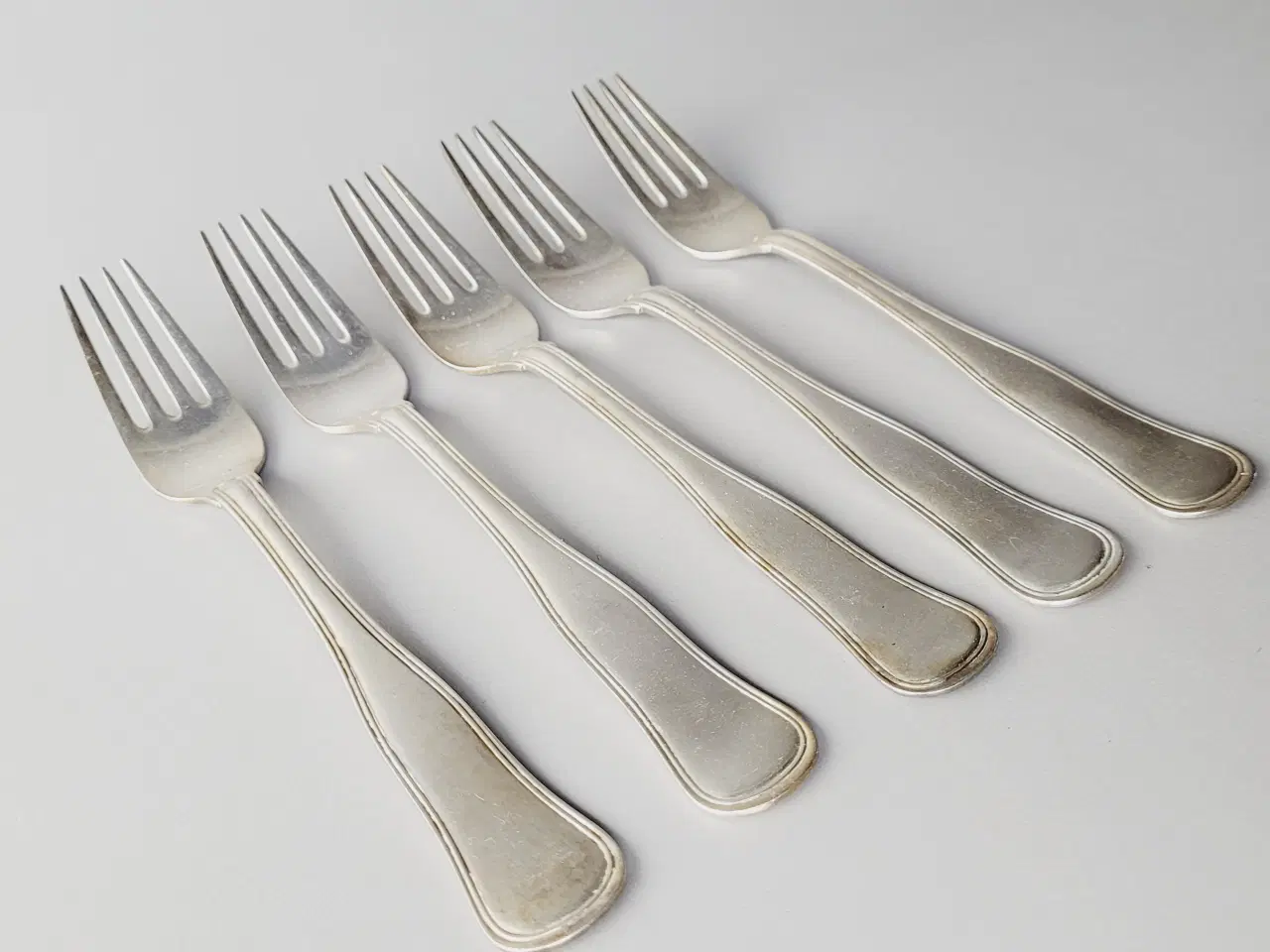 Billede 3 - ⭐️· Smukt Sæt på 5 Antikke COHR A/S Dessertgafler