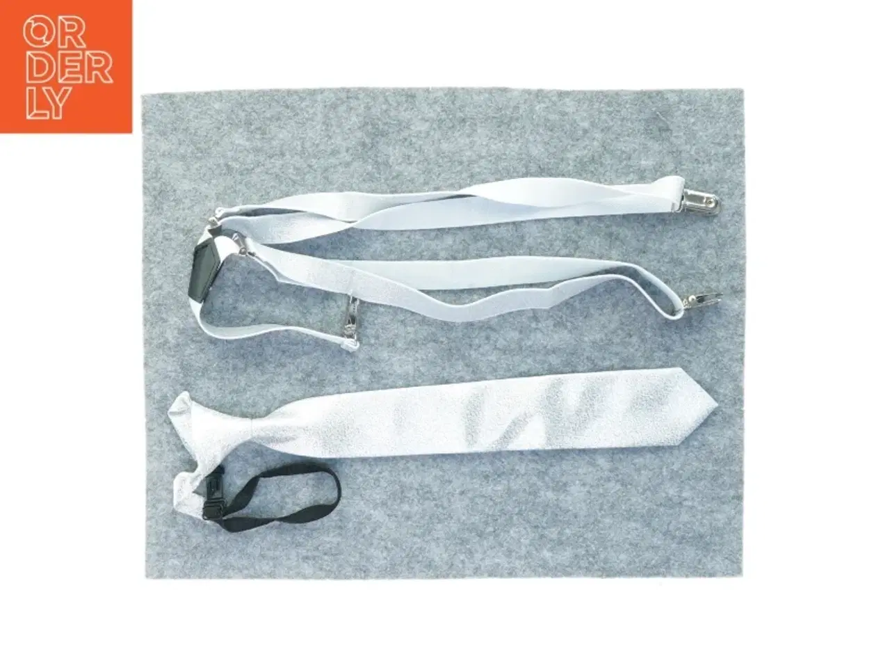 Billede 1 - Seler og slips til børn (str. 38 cm)