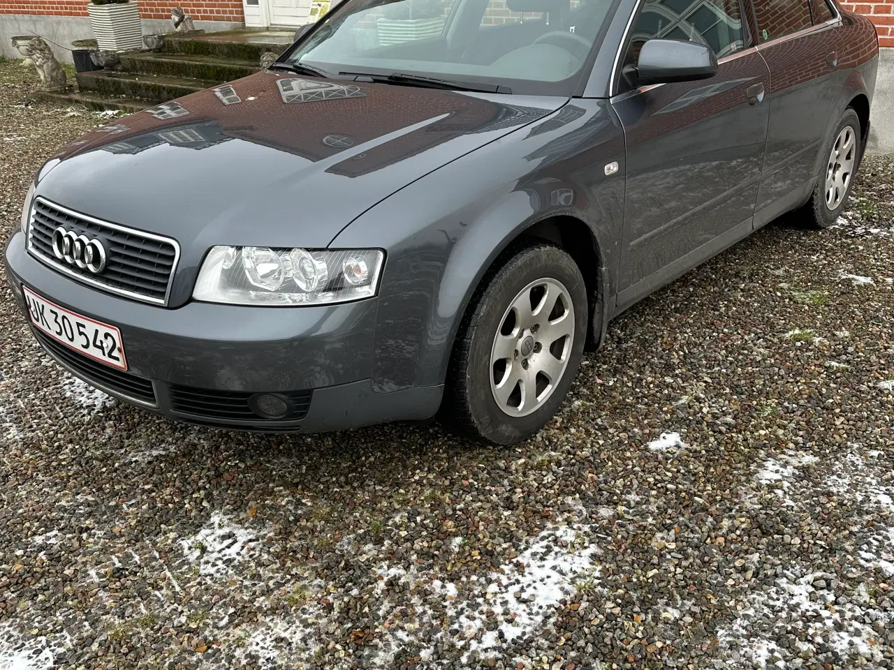 Billede 1 - Audi A4 1.6 kørt 200.000