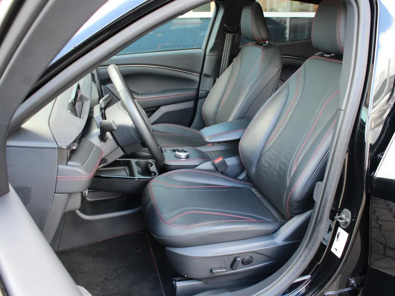 Billede 2 - Ford Mustang Mach-E EL SR Premium AWD 269HK 5d Aut.