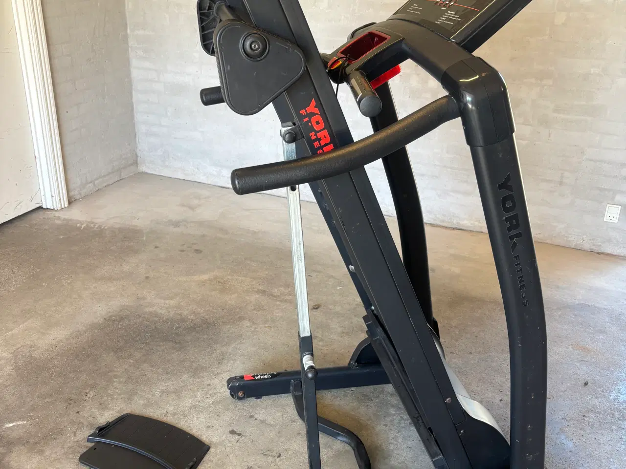 Billede 3 - Løbebånd. York Fitness t101 herutage