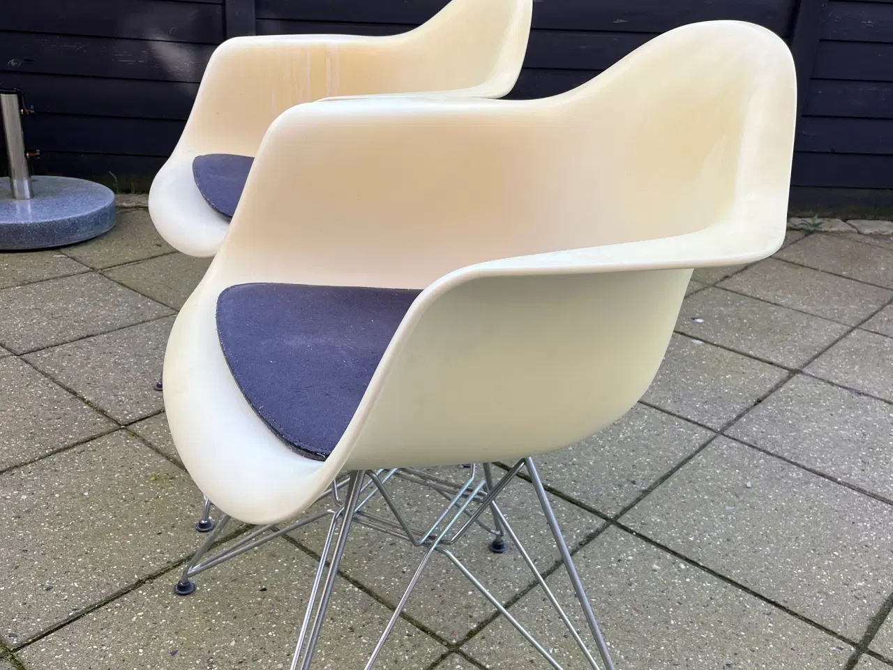 Billede 2 - Eames stole med hynder