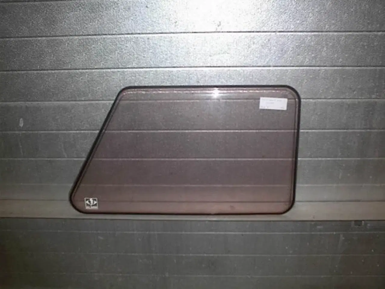 Billede 1 -   Rude Fast