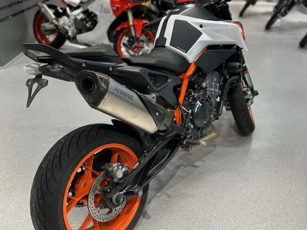 Billede 4 - KTM 890 Duke R