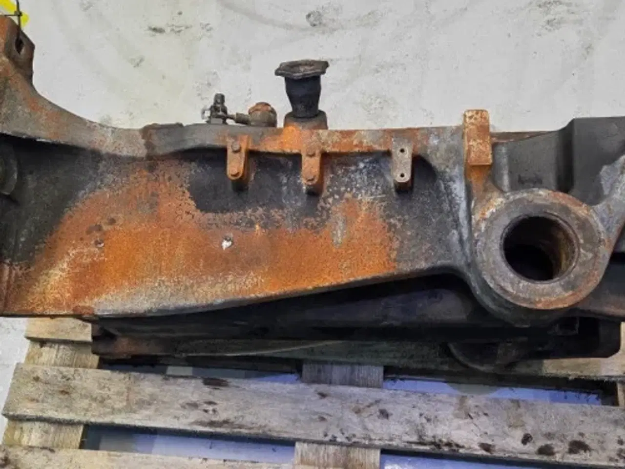 Billede 5 - Iveco F4DFE617L Bundkar 5801882457