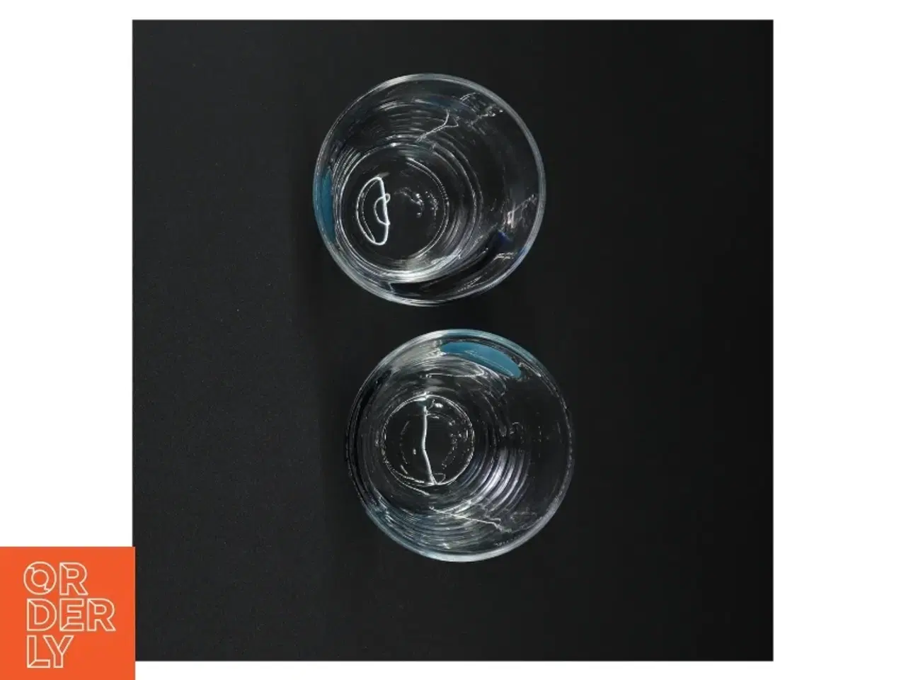 Billede 2 - Glas med blåt mønster (str. 9 cm)