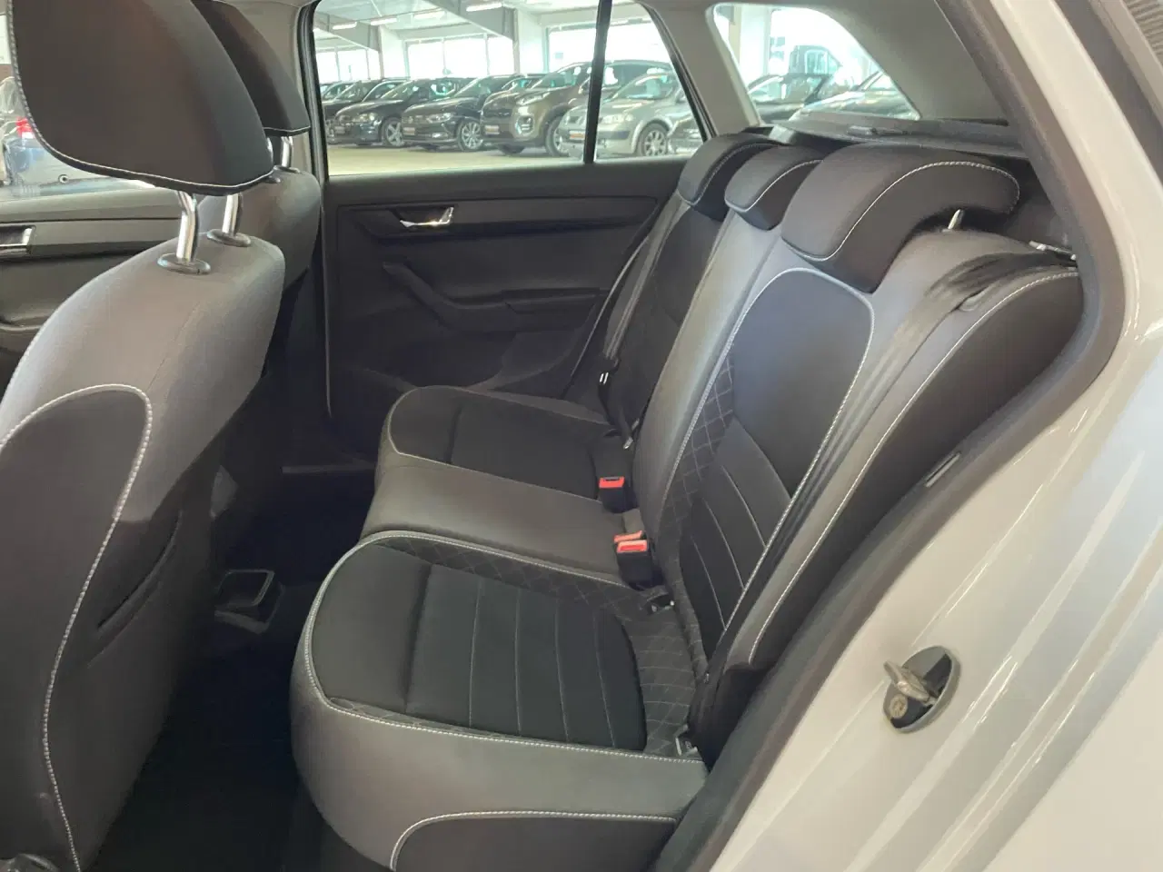 Billede 9 - Skoda Fabia Combi 1,0 TSI Ambition 95HK Stc