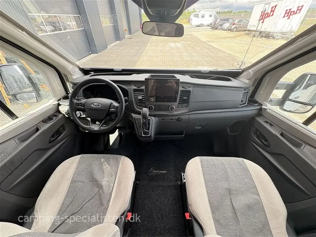 Billede 4 - 2023 - Chausson Titanium 627 GA Premium   Chausson Titanium 627 GA Premium 2023 - Se den nu hos Camping-Specialisten.dk