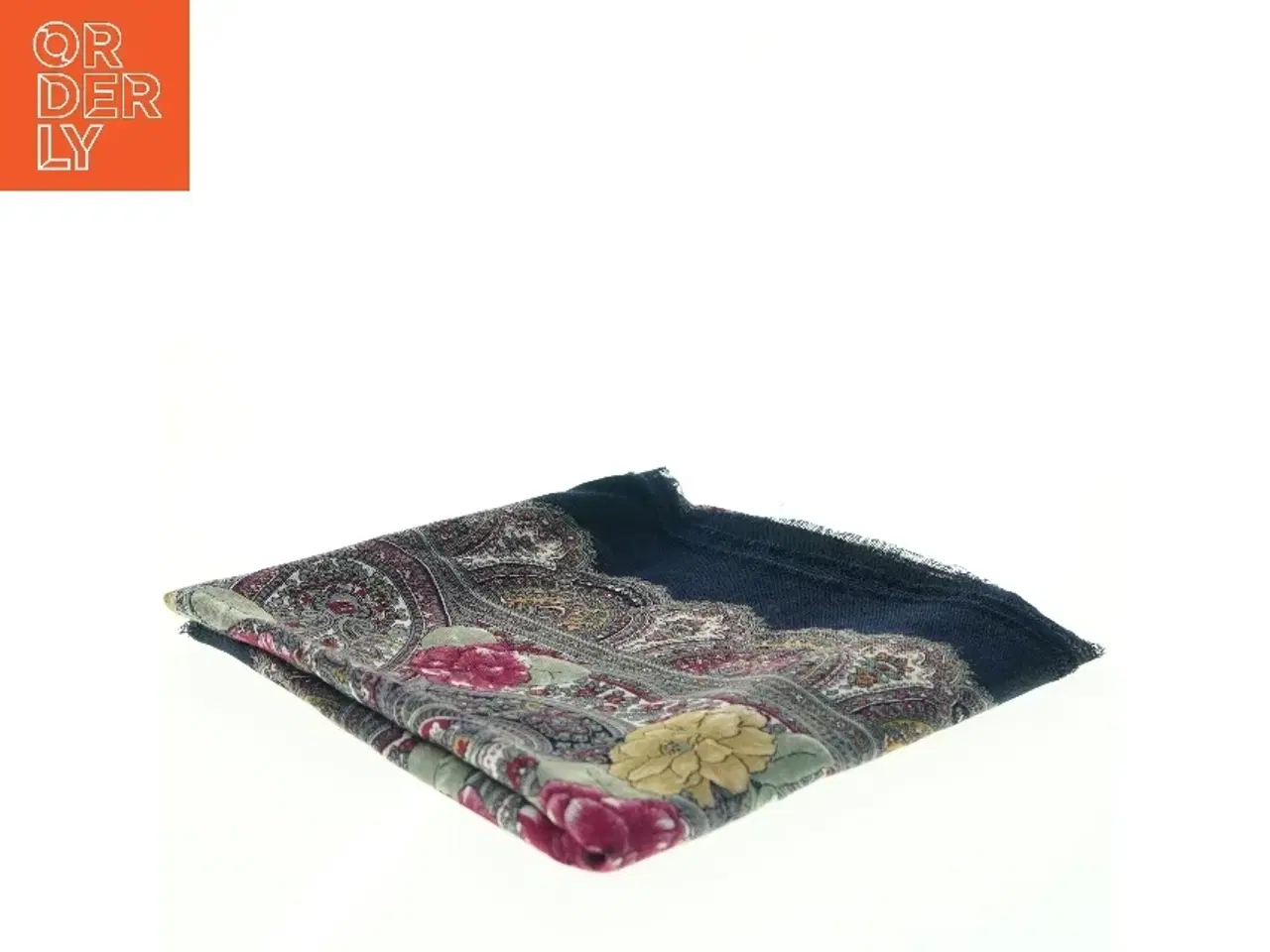 Billede 2 - Mønstret tørklæde (str. 110 x 110 cm)