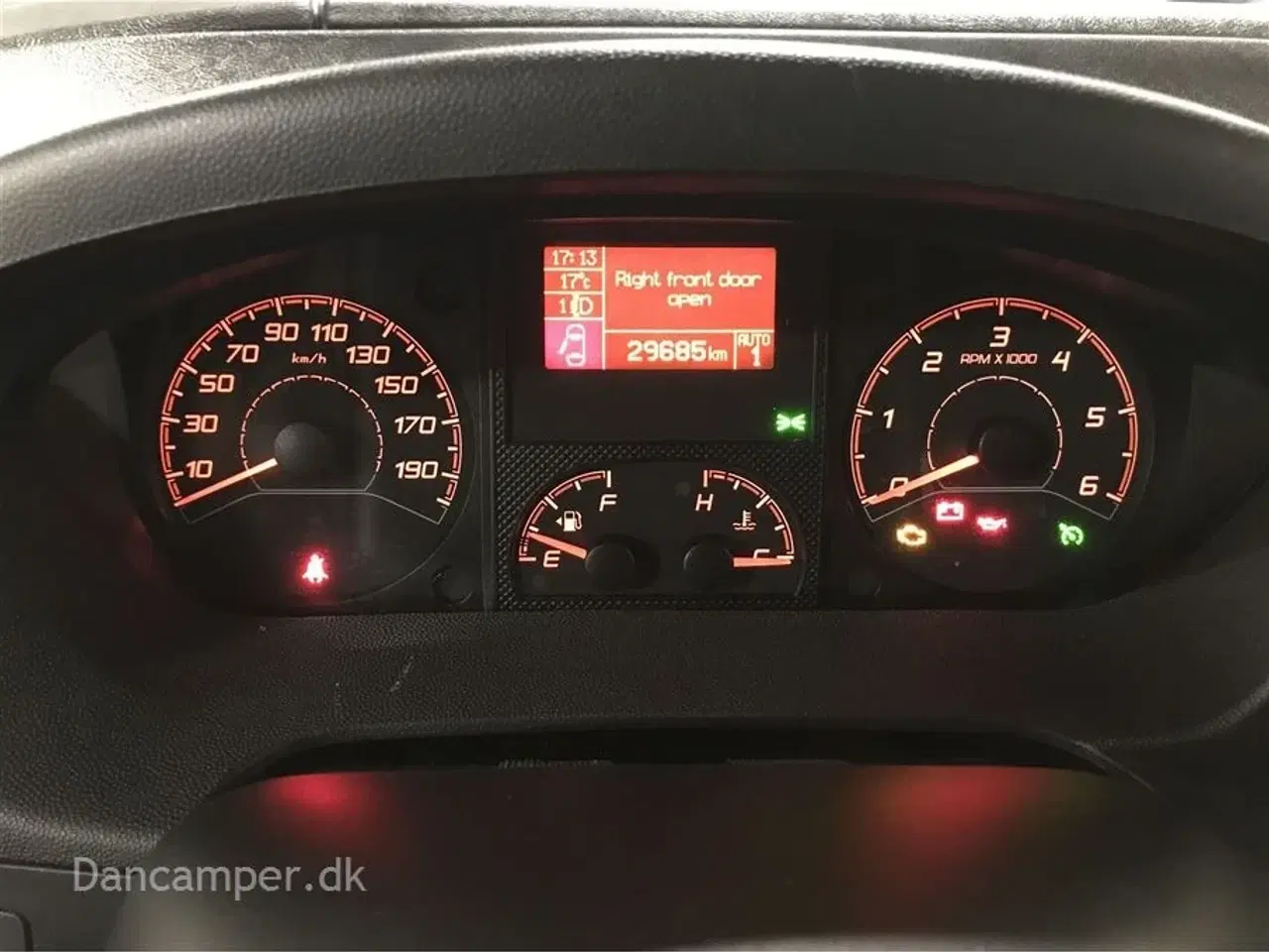 Billede 7 - 2018 - Hymer B 534 Hymermobil Unik Hymermobil med stor siddegruppe i bag og masser af udstyr. 3500 kg og køres på lille kørekort