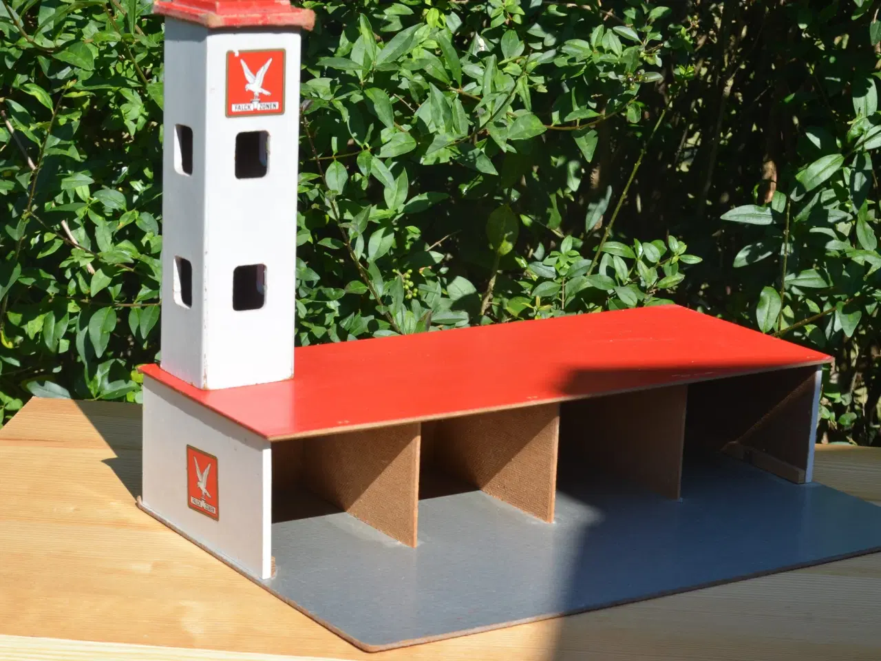 Billede 1 - Flot brandstationer.