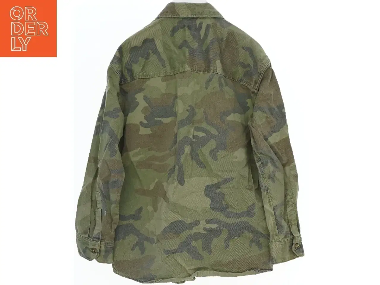 Billede 2 - Camouflage mønster skjorte fra Zara (str. 128)