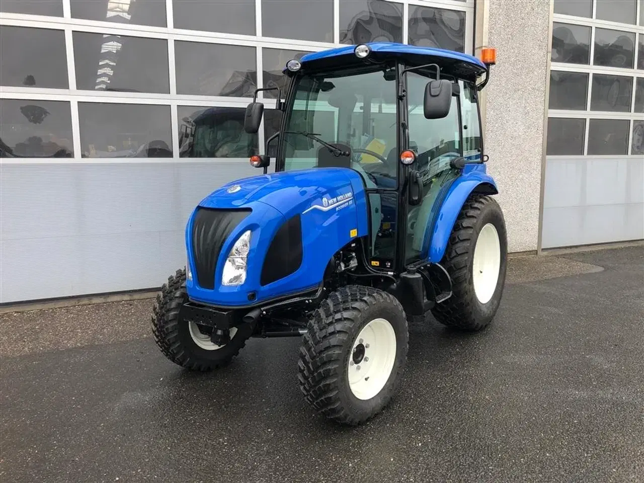 Billede 1 - New Holland Boomer 55