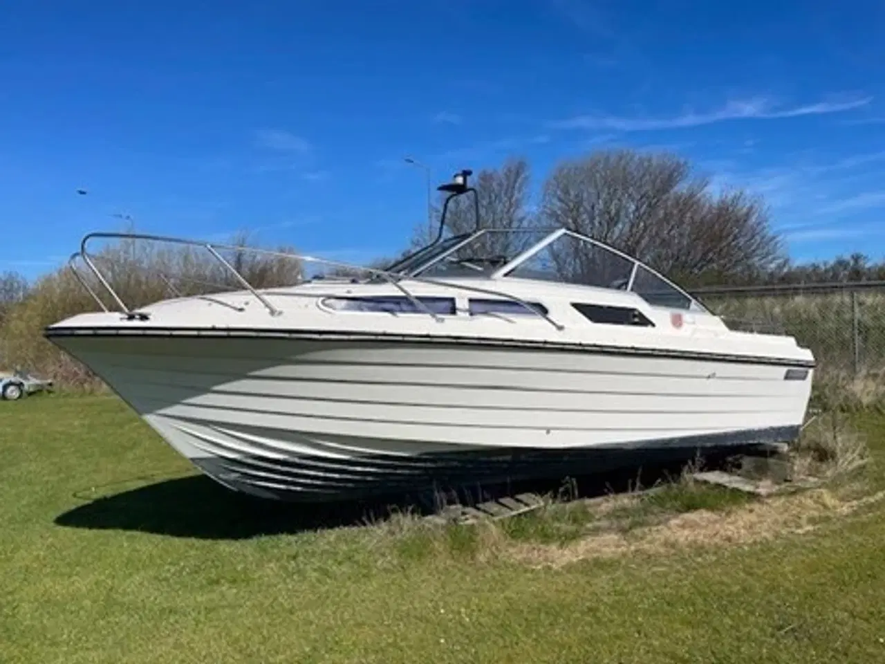 Billede 1 - 23 DC med Volvo Penta 200 hk diesel 6 cyl