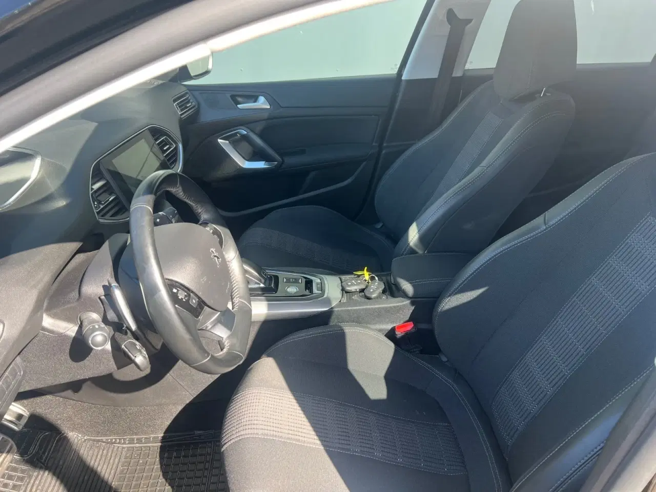 Billede 13 - Peugeot 308 1,5 BlueHDi 130 Allure Pack SW EAT8