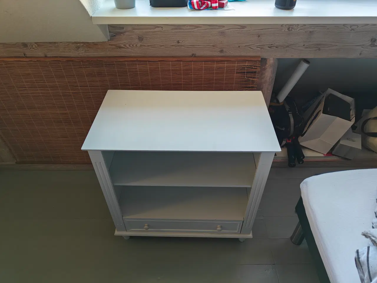 Billede 1 - Hvid kommode sælges grundet flytning 