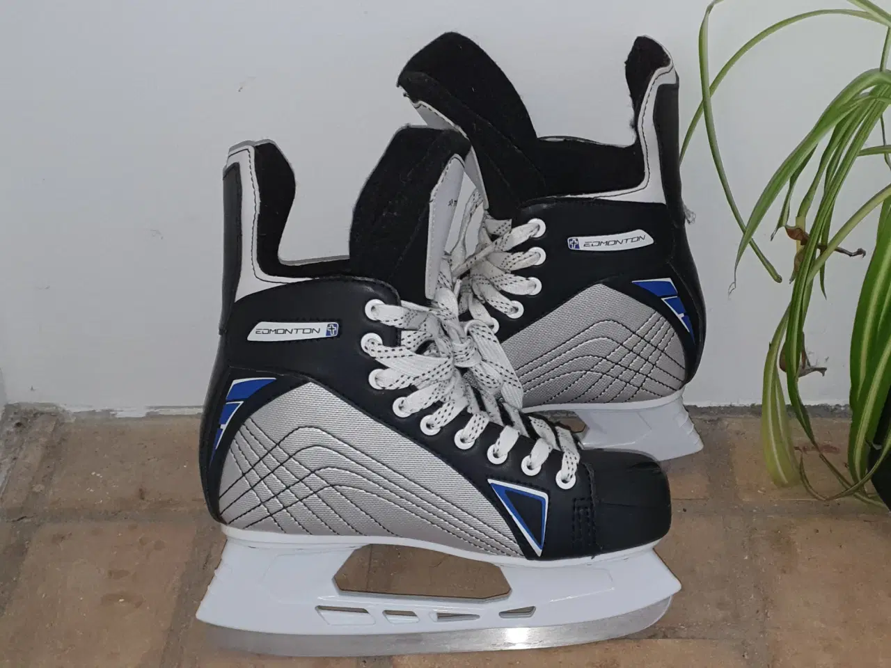 Billede 6 - TecnoPro hockeyskøjter 