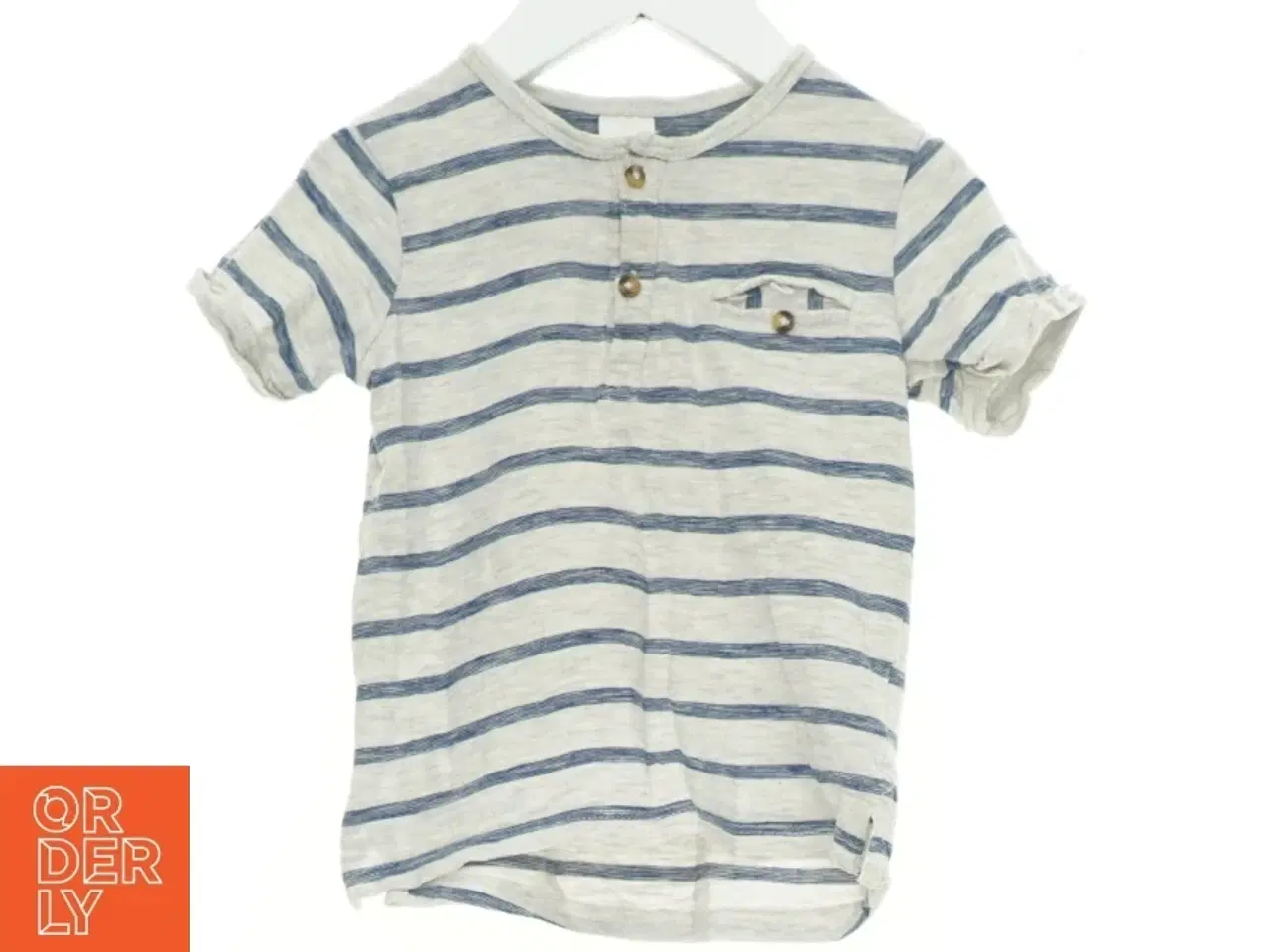 Billede 1 - T-Shirt fra H&M (str. 80 cm)