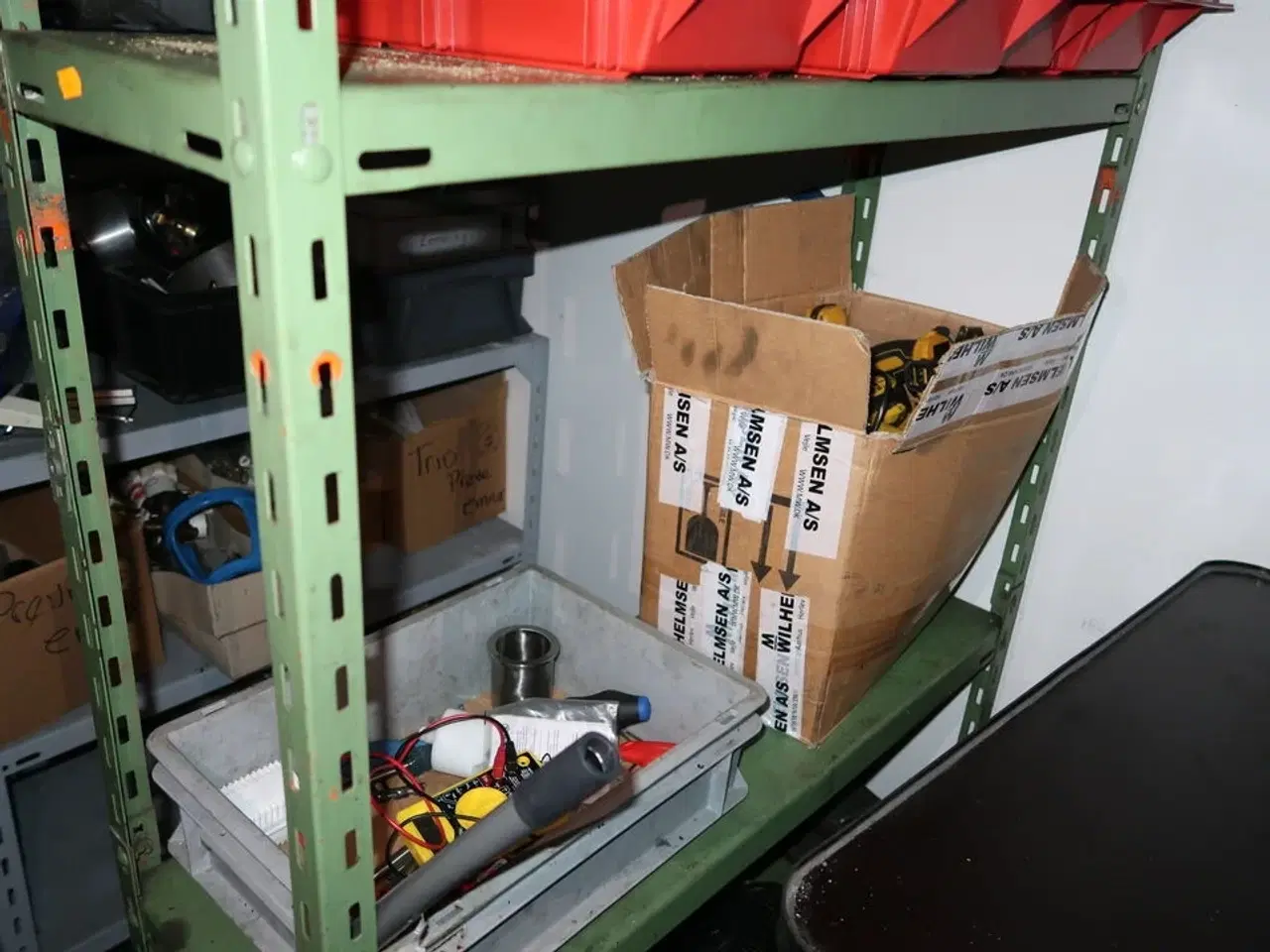 Billede 3 - Reol med div. Værktøj (noget kan være defekt)