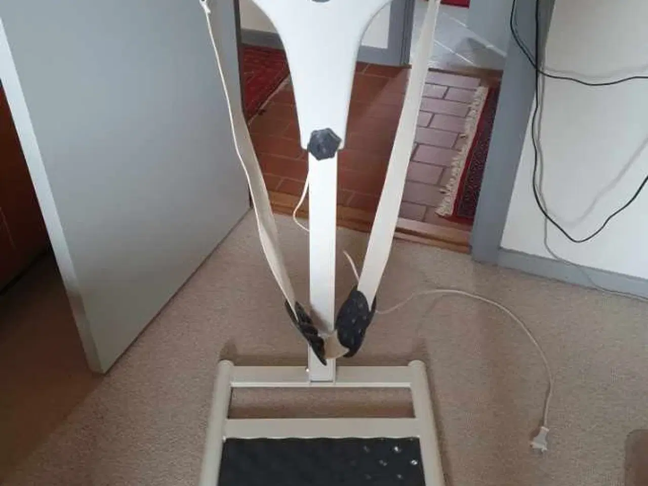 Billede 1 - Varig Lux vibrationsgulv med massagebånd