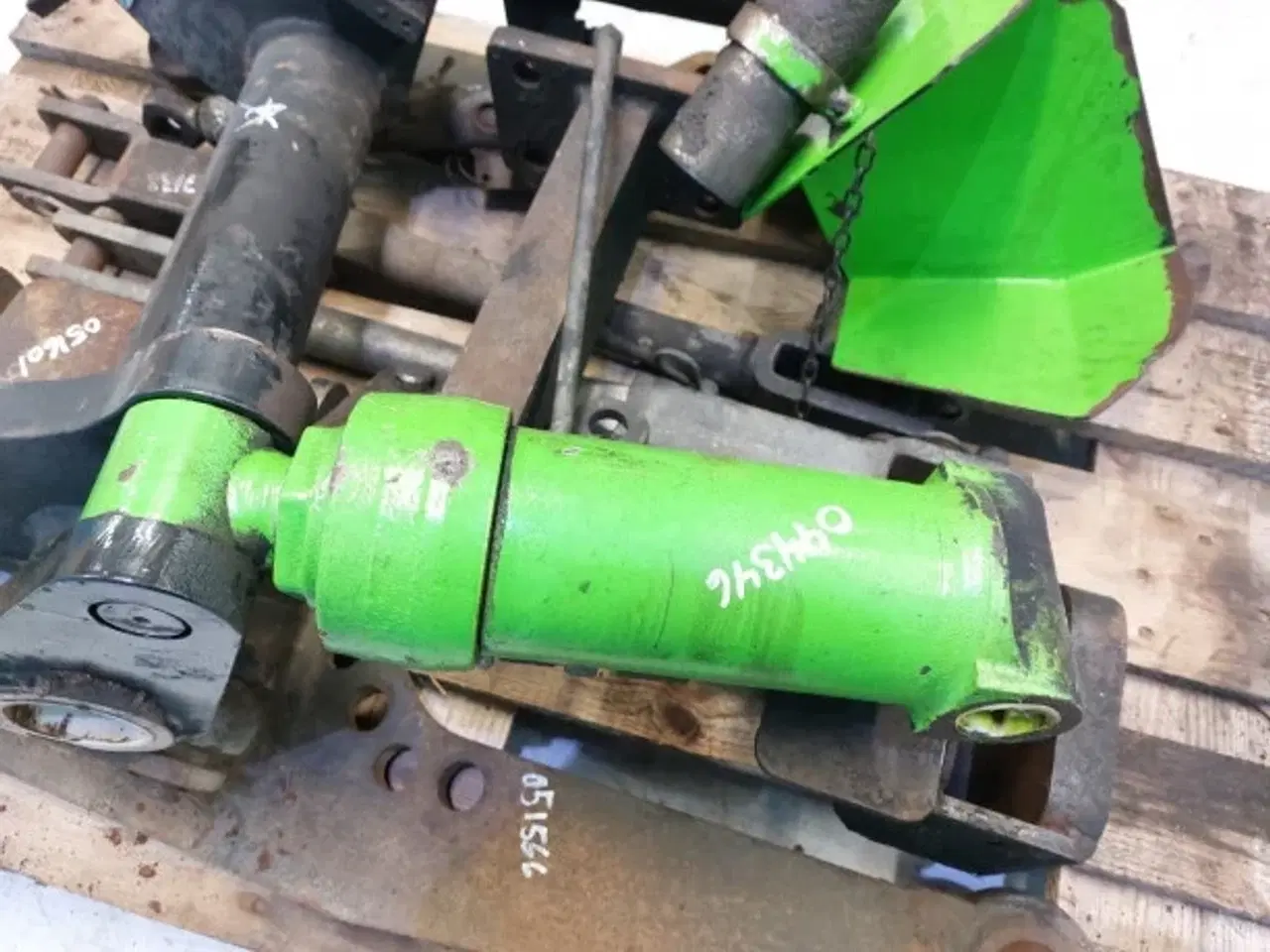 Billede 13 - Merlo 30.9 Rear Lift Sæt 051601