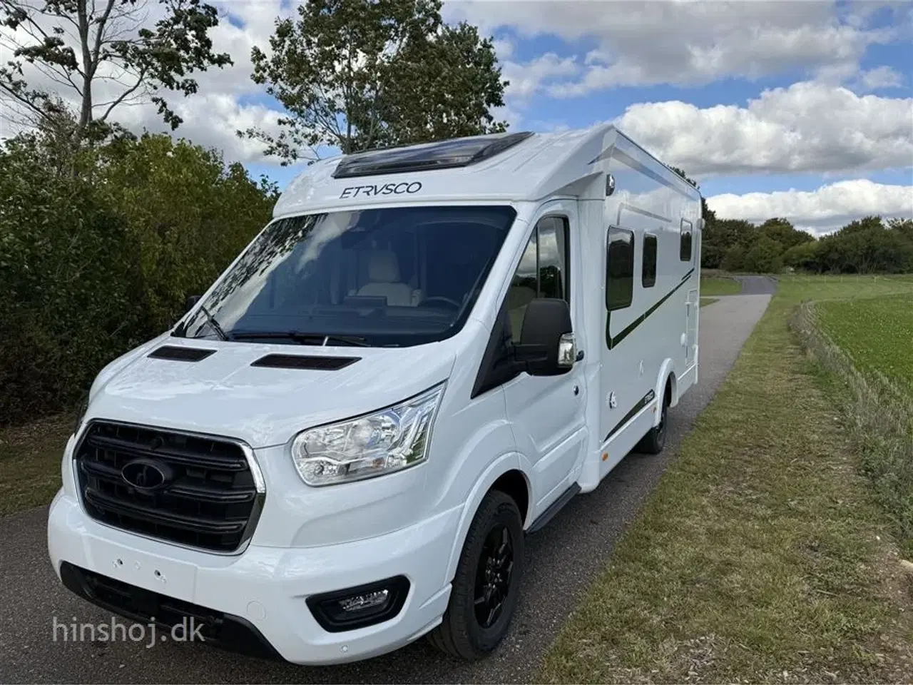 Billede 9 - 2026 - Etrusco V 6.8 SCF Scandic Edition Aut.   Lækker Autocamper med automatgear og face to face siddegruppe fra Hinshøj Caravan.