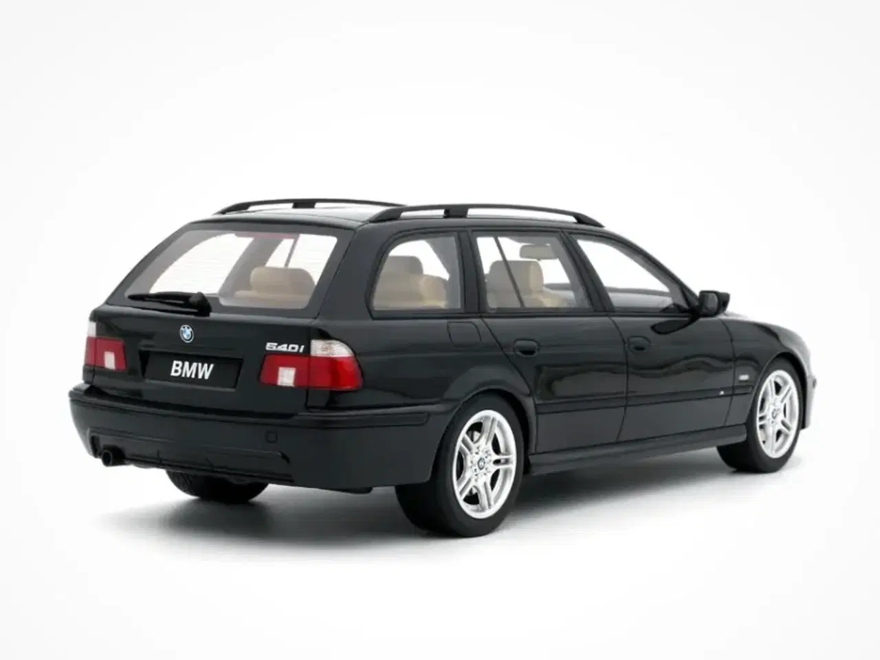 Billede 3 - 1:18 BMW 540i E39 Touring 1987 M-packing