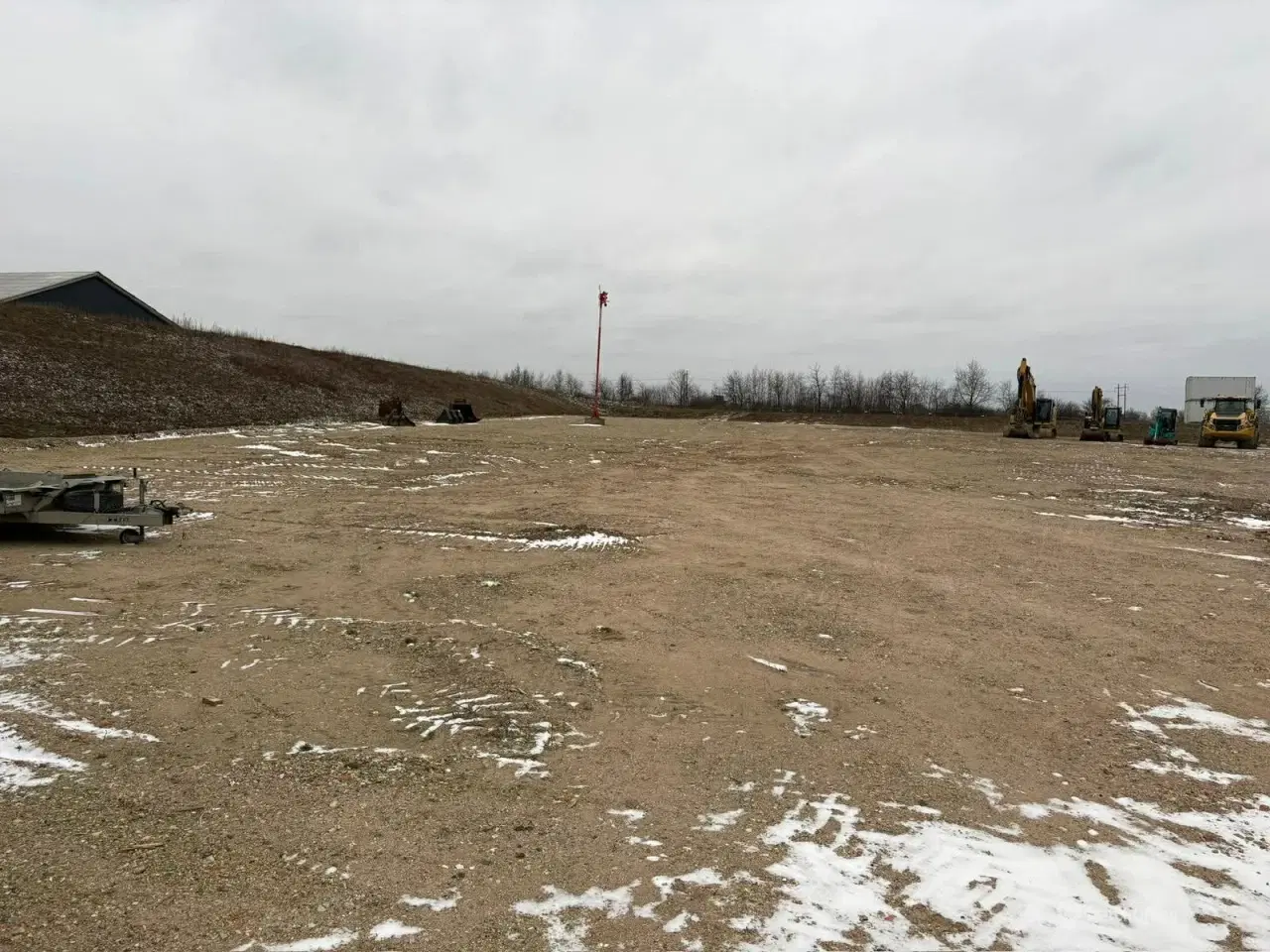 Billede 10 - Stor regulær erhvervsgrund på ca. 10.155 m² med god tilkørsel