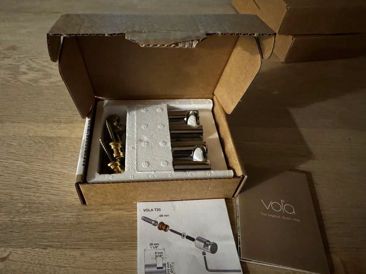 Billede 3 - Vola T17 krom håndklædeholder 4 stk