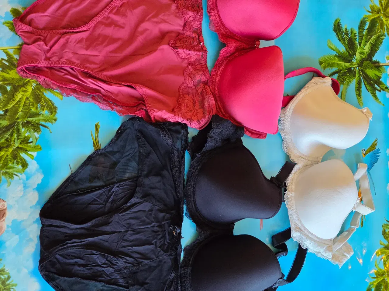 Billede 1 - Pæne BH sæt
