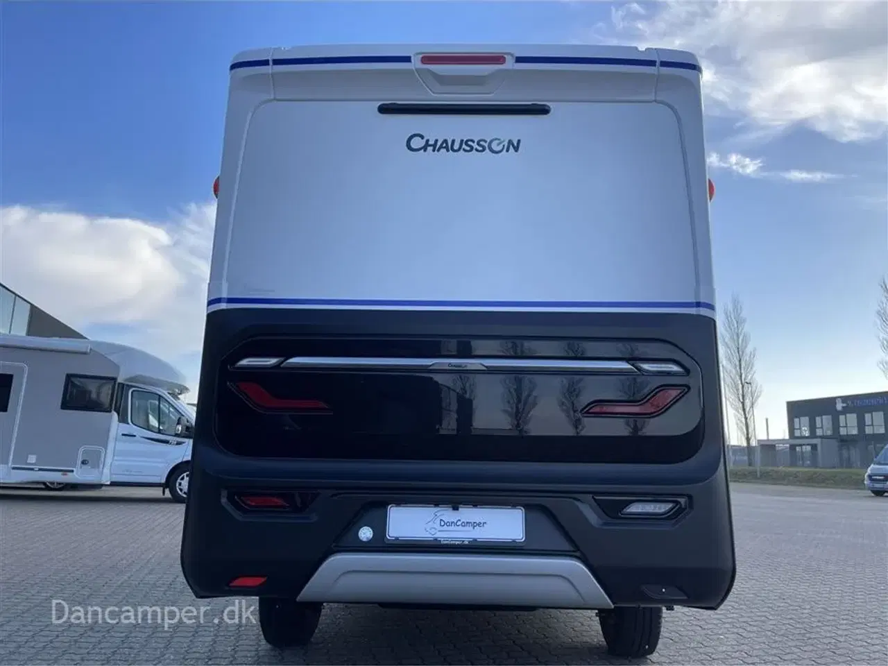 Billede 4 - 2024 - Chausson X650 Exclusive line   TILBUDSPRIS 1.019.900,- SPAR kr. 50.000,- Camper med stor Lounge og siddegruppe, 9-trins automatgear, sænkeseng, stor garage, specialfælge, Artic, Connect- og X-tilbehørspakke ,