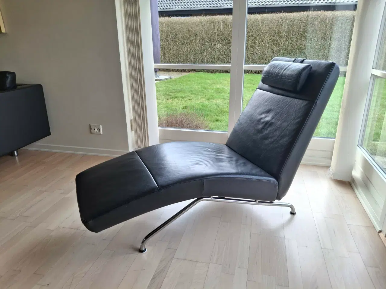 Billede 2 - Velholdt chaiselong i læder